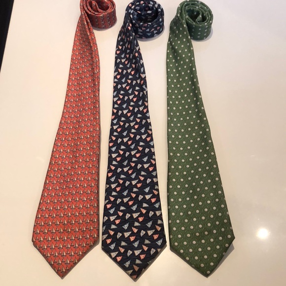 Vineyard Vines Other - Youth ties by Vineyard Vines.